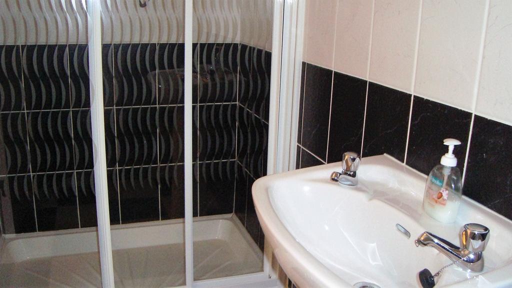 הוילה Mohill Lough Rynn Self Catering מראה חיצוני תמונה